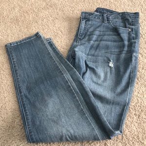 Simply Vera Vera wang light blue colored jeans